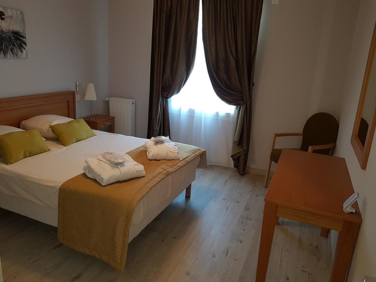 Domitys Les Cigales Du Luberon Aparthotel Cavaillon Exterior photo